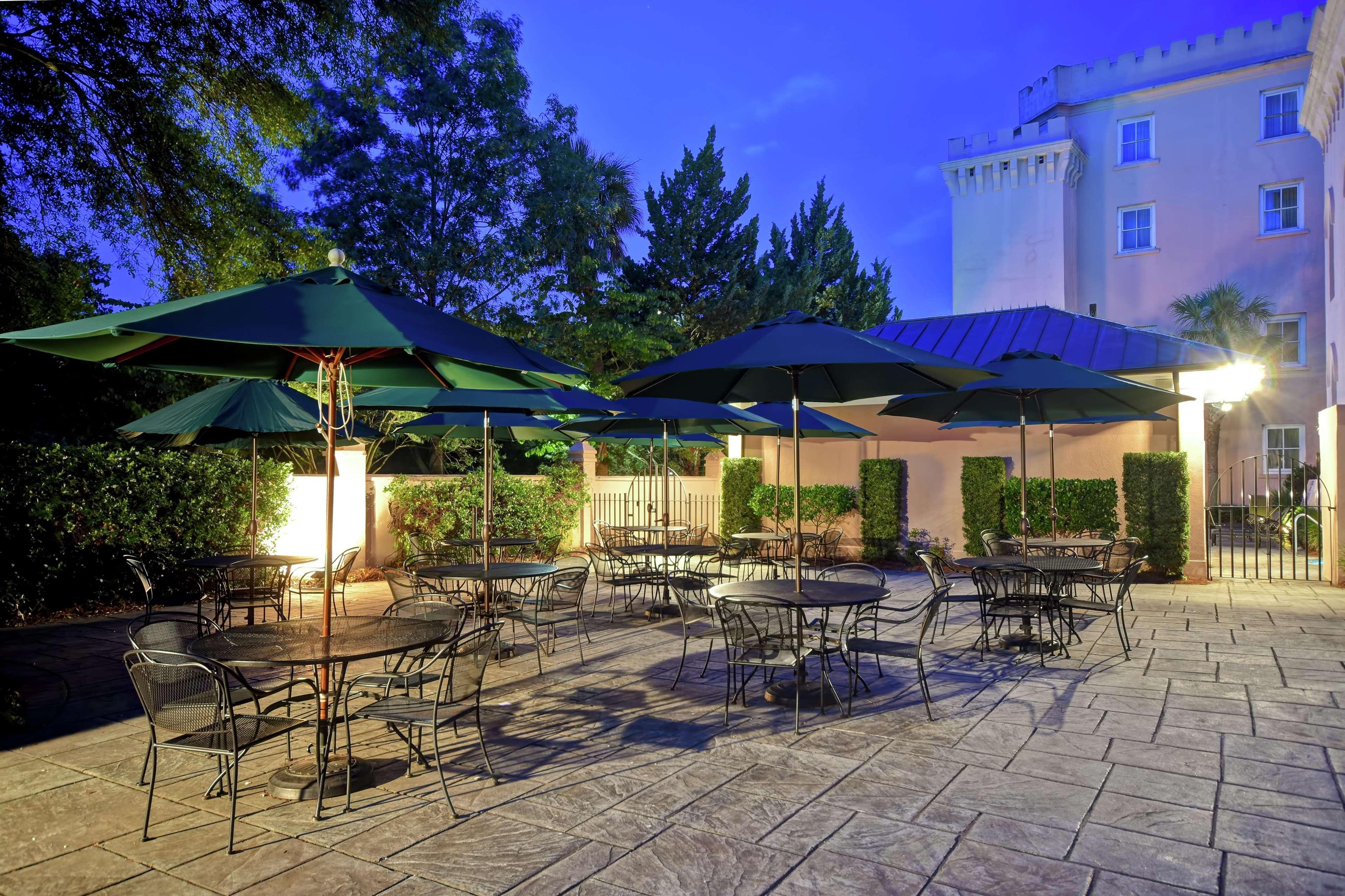 Embassy Suites Charleston - Historic District Buitenkant foto