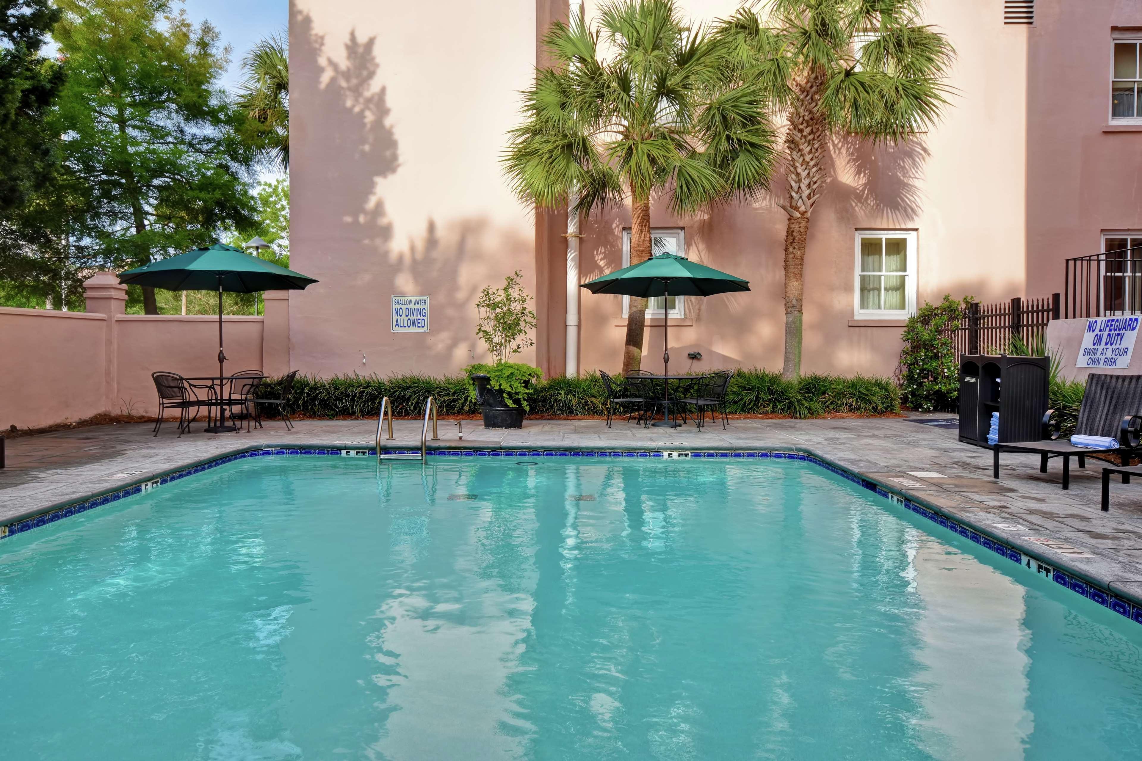 Embassy Suites Charleston - Historic District Buitenkant foto