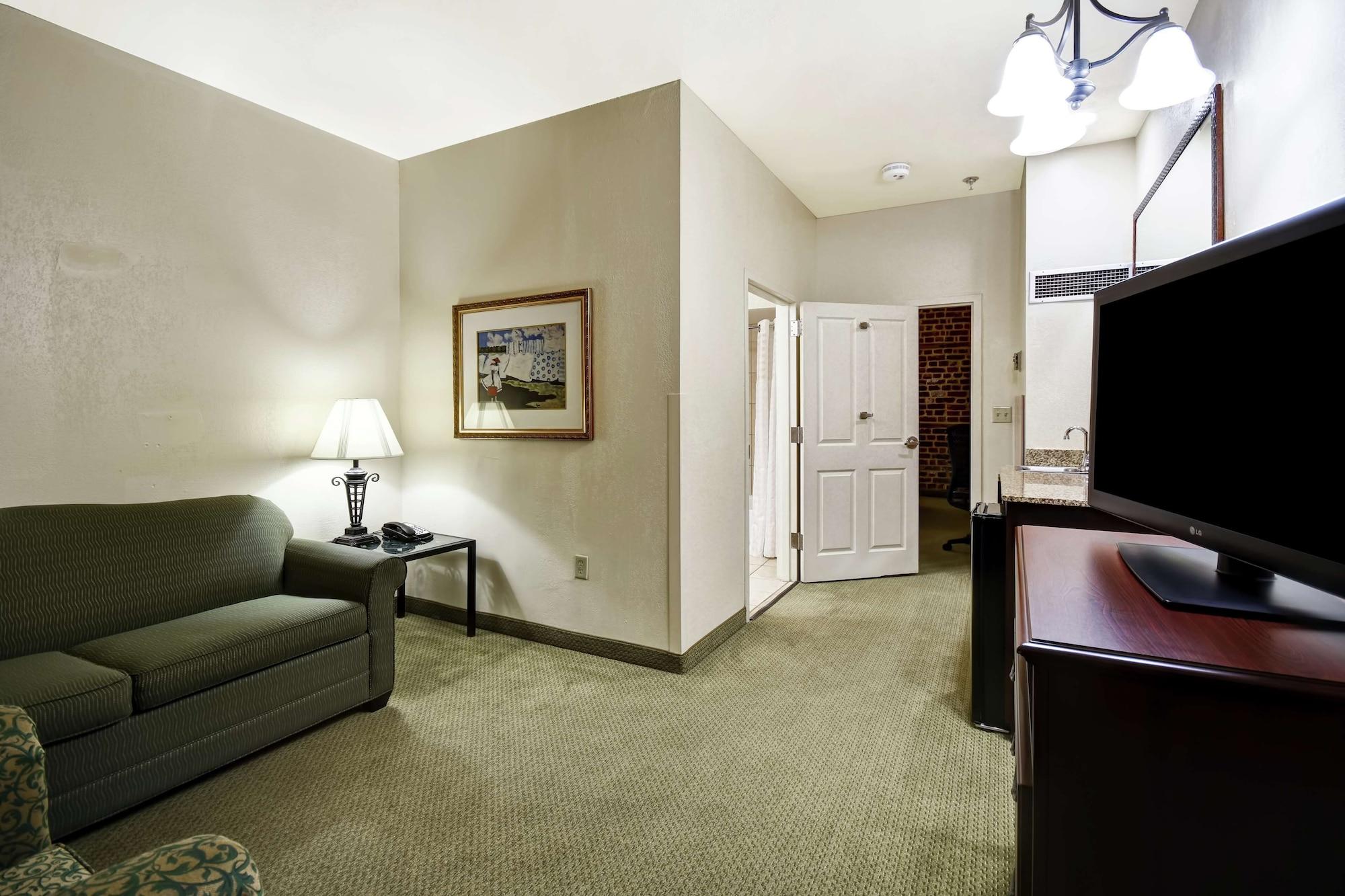 Embassy Suites Charleston - Historic District Buitenkant foto