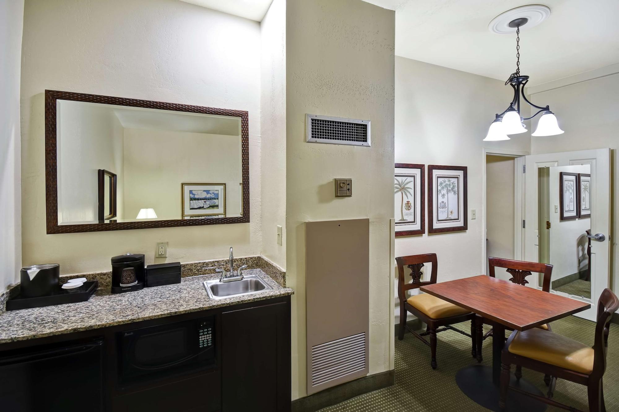 Embassy Suites Charleston - Historic District Buitenkant foto