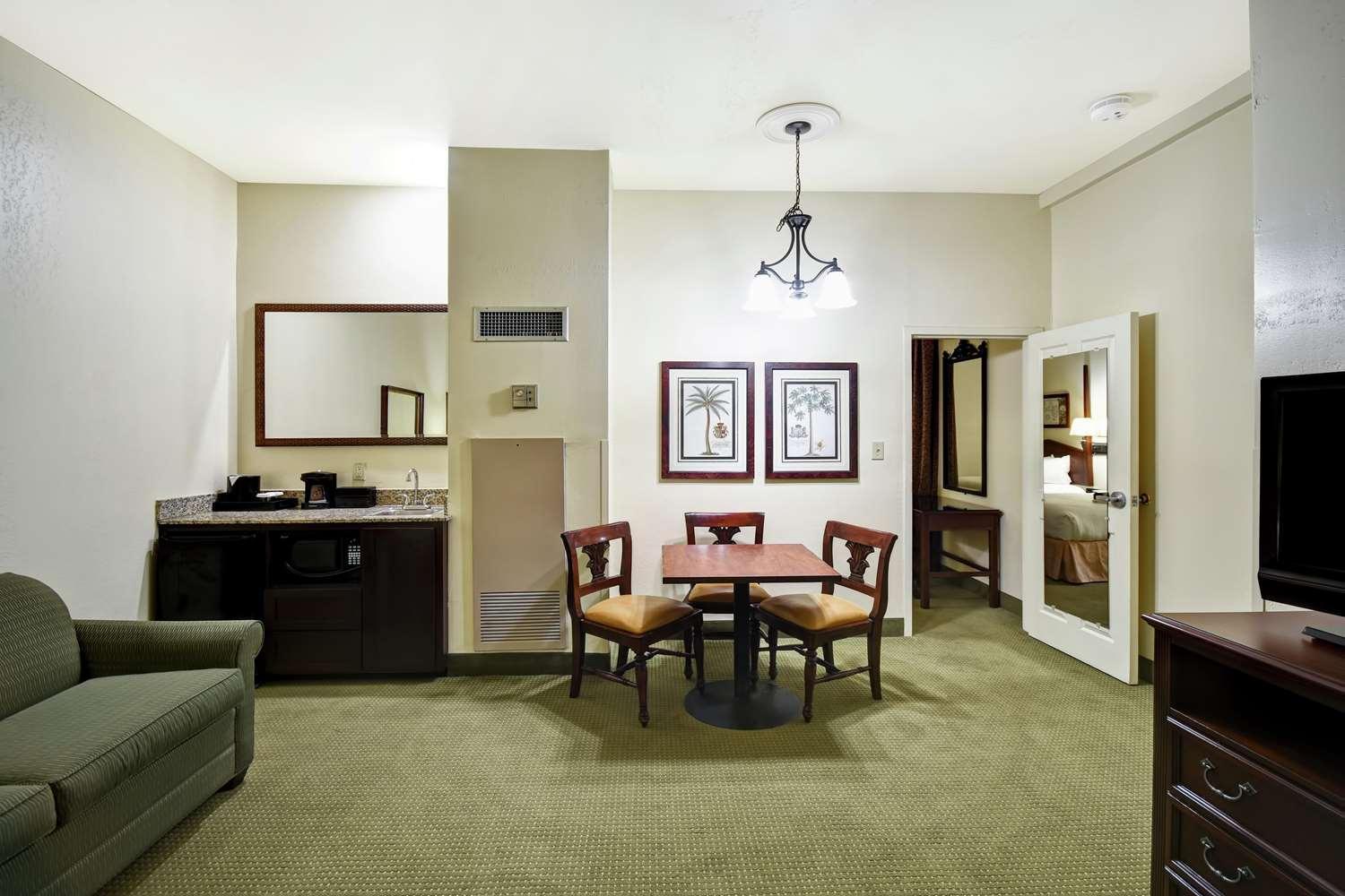 Embassy Suites Charleston - Historic District Buitenkant foto