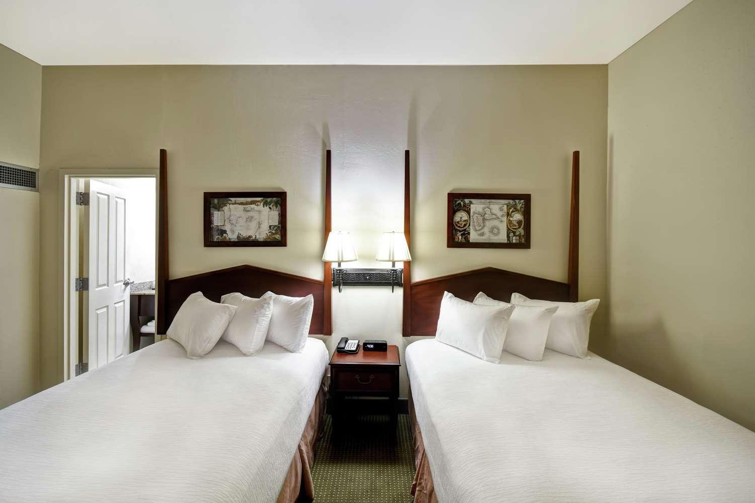 Embassy Suites Charleston - Historic District Buitenkant foto