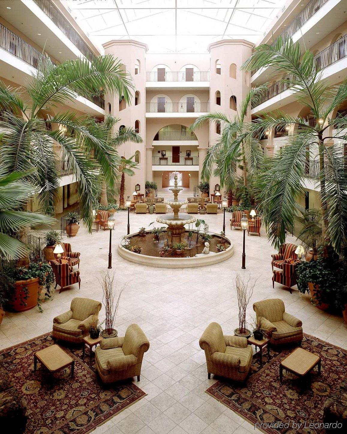 Embassy Suites Charleston - Historic District Interieur foto